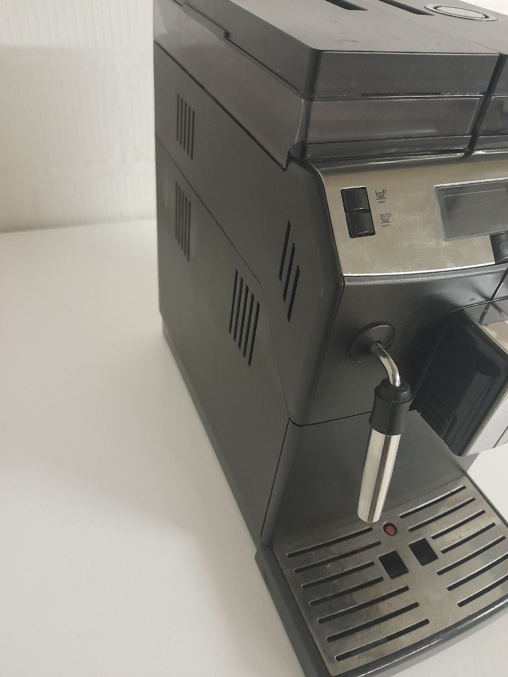 Macchine per caffè & Macchine per espresso: seaco liricia kaffe maschine – Usato da Glattbrugg venduto da B_B 2