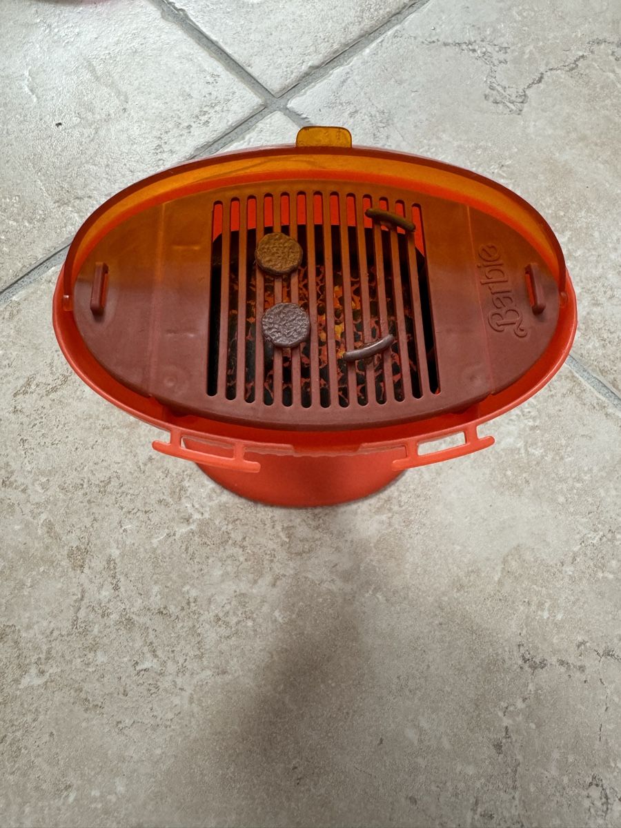Bambole: MATTEL BARBIE 1980 BARBEQUE GRILL – Usato da Bedano venduto da VBimby 1