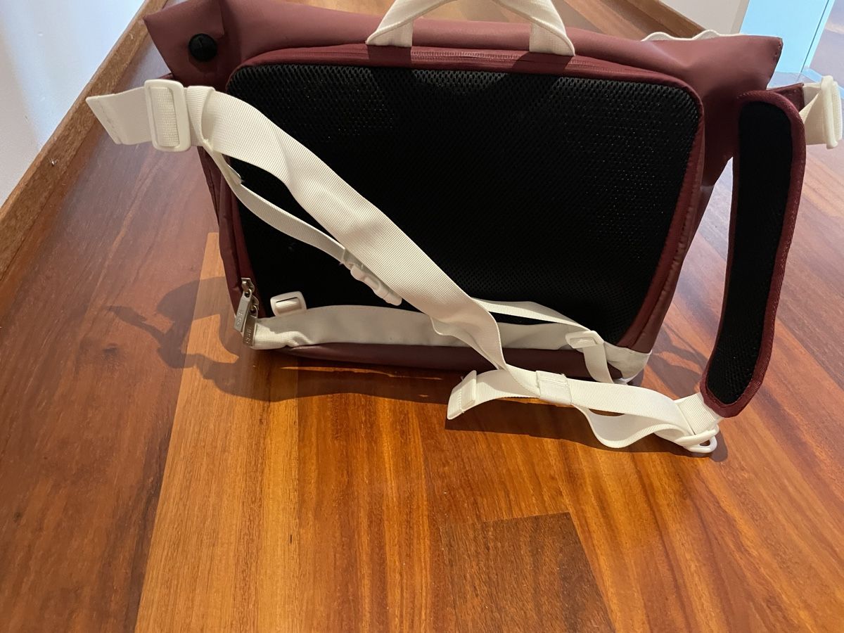 Bree Taschen: Bree Umhängetasche, wasserdicht, Laptopfach – Gebraucht aus Horgen von bho66 5