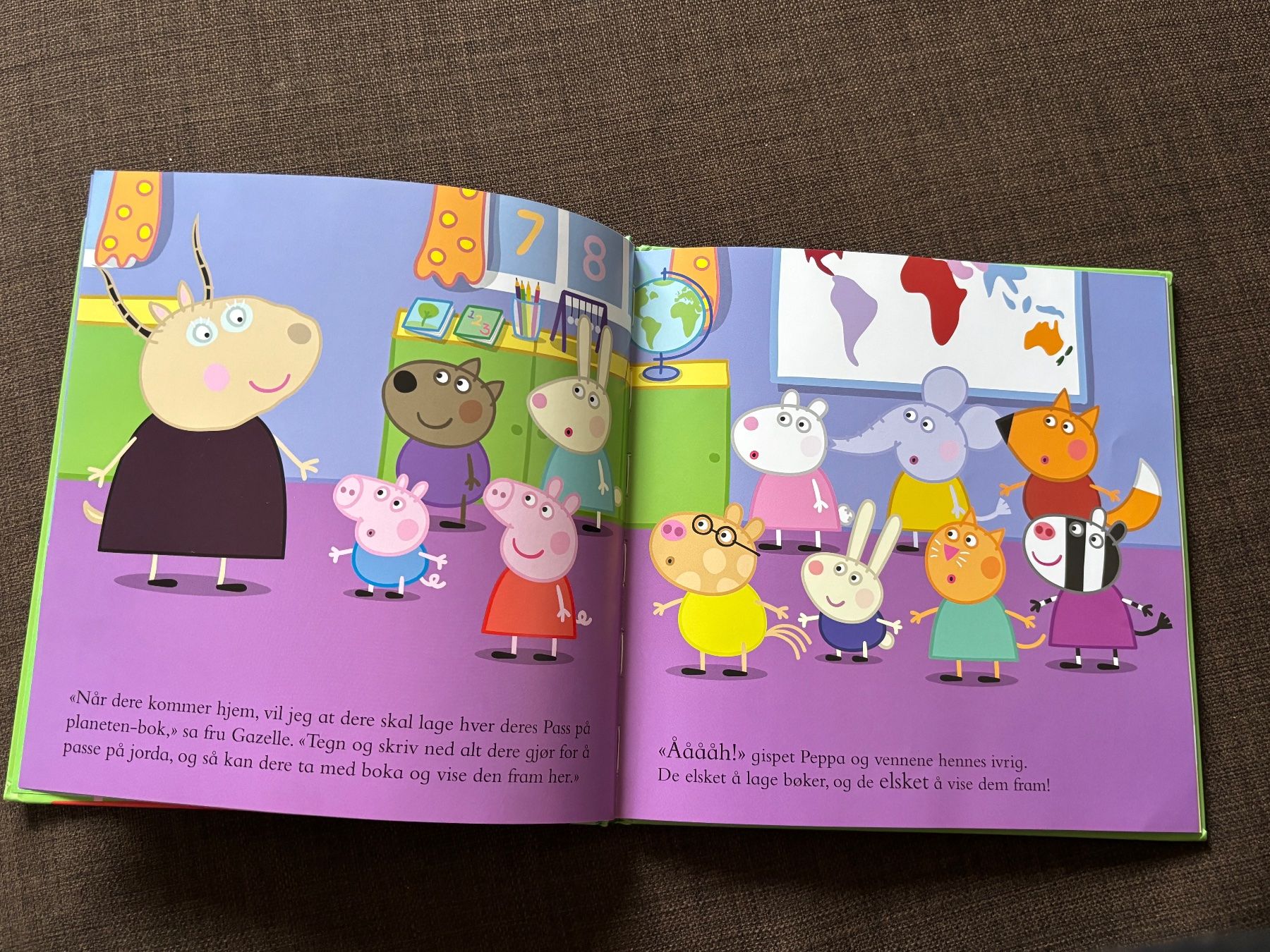 Livres: Livre Peppa elsker Planeten vär – D'occasion à Genève par Livsonman 3