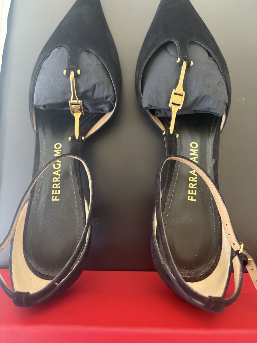 Salvatore Ferragamo Scarpe da donna: Ferragamo Pumps (4cm, 39.5) – Nuovo (secondo la descrizione) da Genève venduto da kir_ng95 3