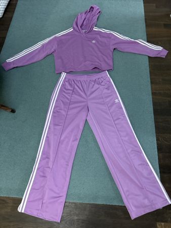 Adidas Trainingsanzug Neuwertig