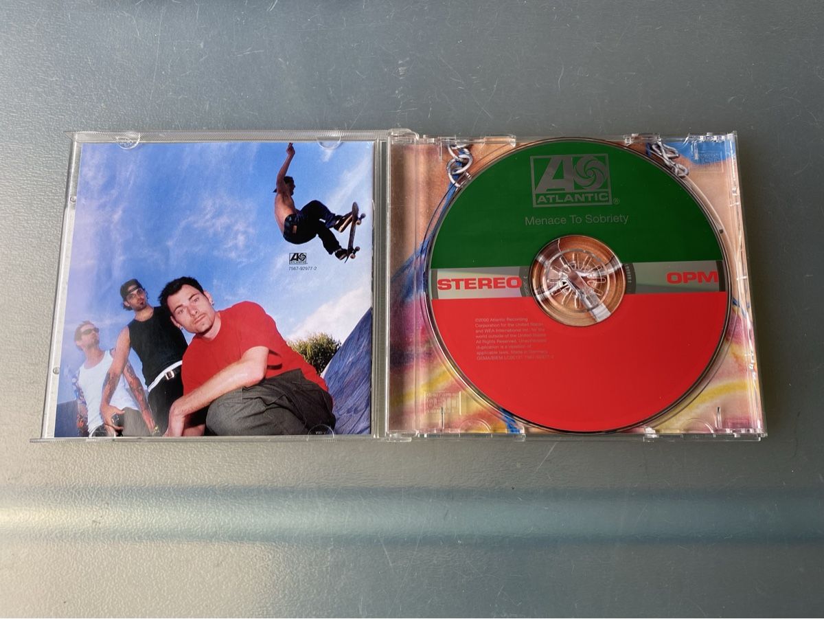 CDs: OPM - Menace to Sobriety CD – Gebraucht aus Oberried Brienz von Chyara 2