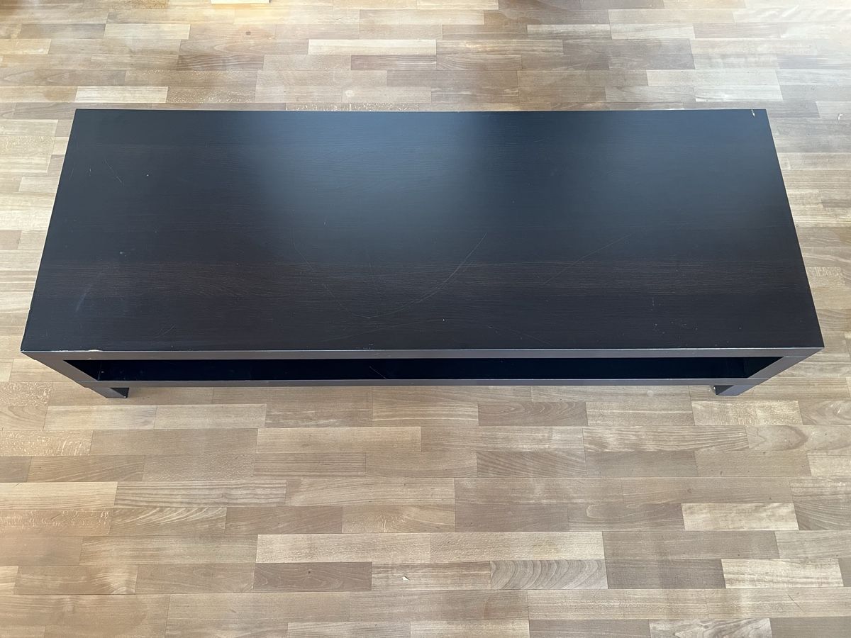 Ikea Mobili TV: Schwarzes TV-Möbel, TV-Tisch – Usato da Münsingen venduto da est_s6vf