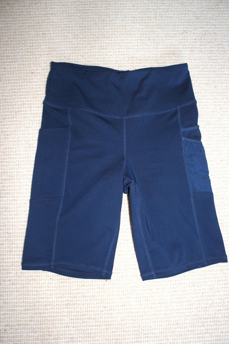 Hosen: Jogginhose kurz – Gebraucht aus Riken AG von Mariol02