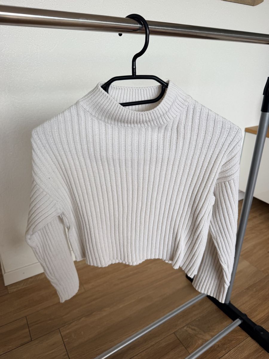 Zara Pulls et sweat-shirts: Pull Zara taille 140 – D'occasion à Villars-le-Grand par Eva_1986