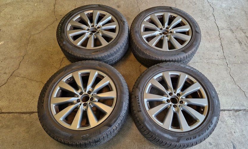 Mercedes-Benz Pneumatici & Ruote complete: Mercedes GLC Original Winterräder 19" – Usato da Schenkon venduto da S-Mobile 1
