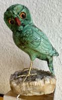 Antike Eulenskulptur aus grünem Stein mit Goldfüssen✨Unikat