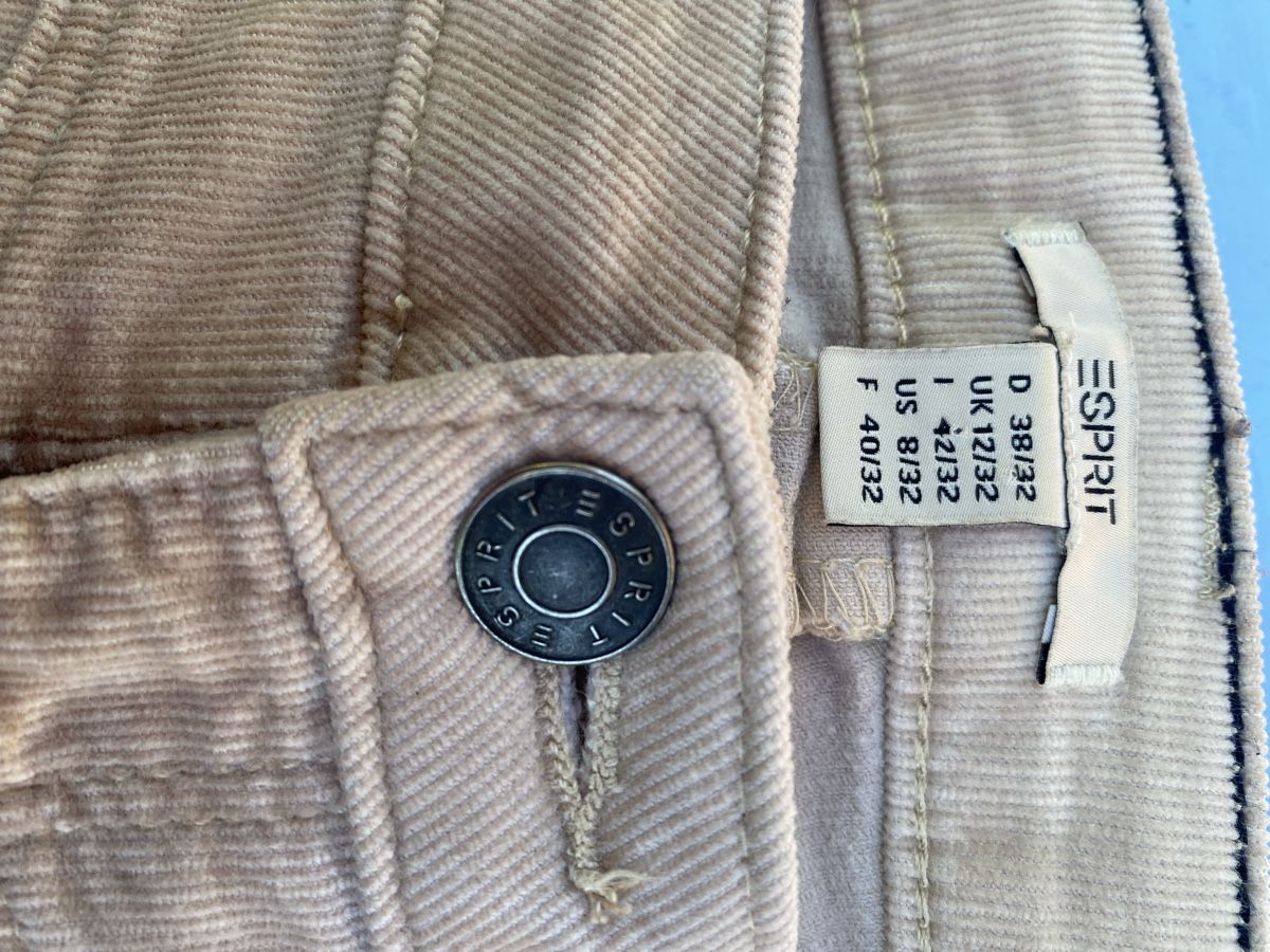 Pantaloni: Esprit Cord Hose – Usato da Herrenschwanden venduto da Cate67 3