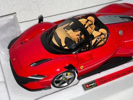 Ferrari Daytona SP3 Modellauto 1:18 Bburago Signature