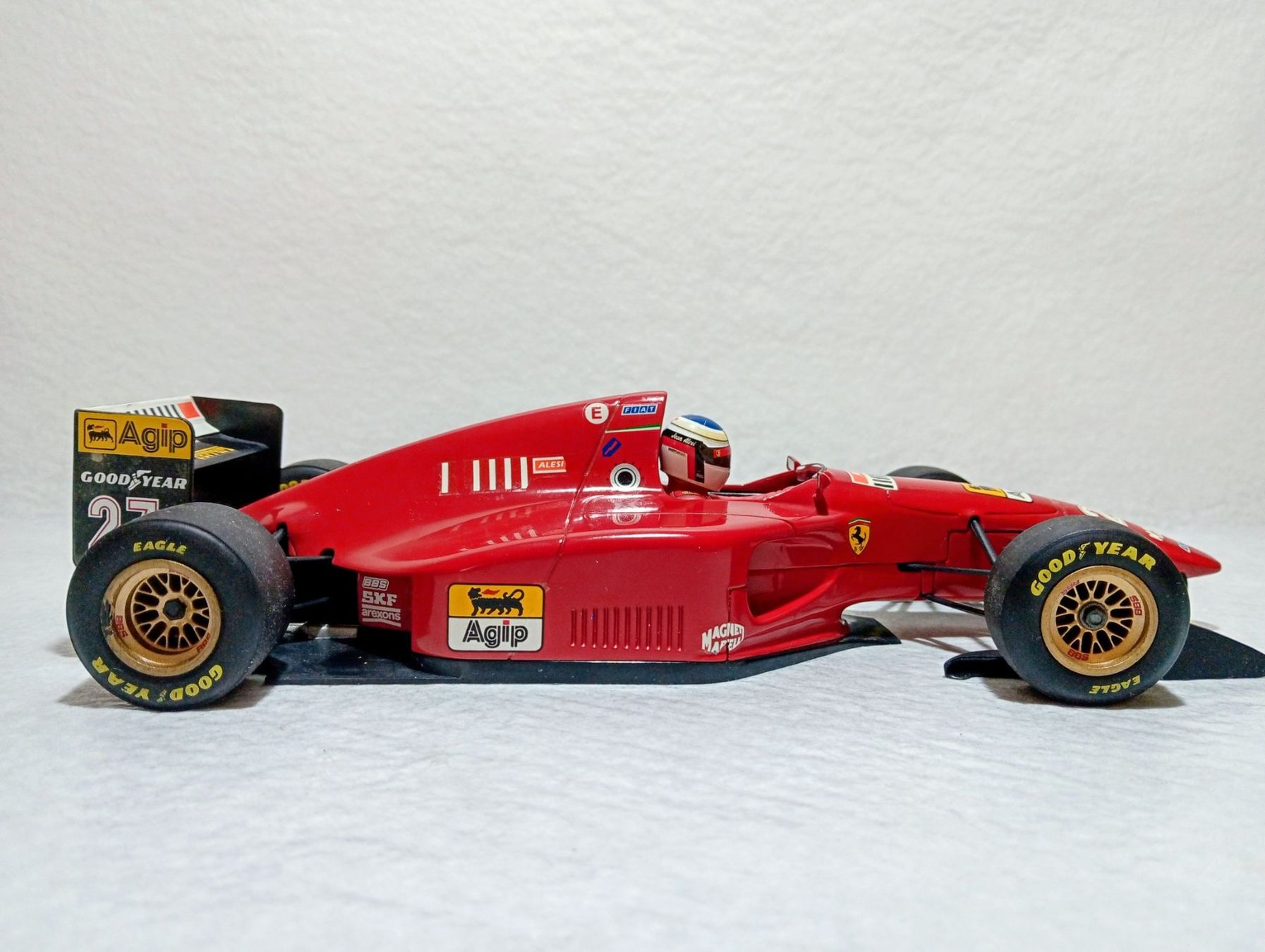 Ferrari Modellini d'auto: Ferrari F1 412 1994 – Usato da Huttwil venduto da Secondtrain 2