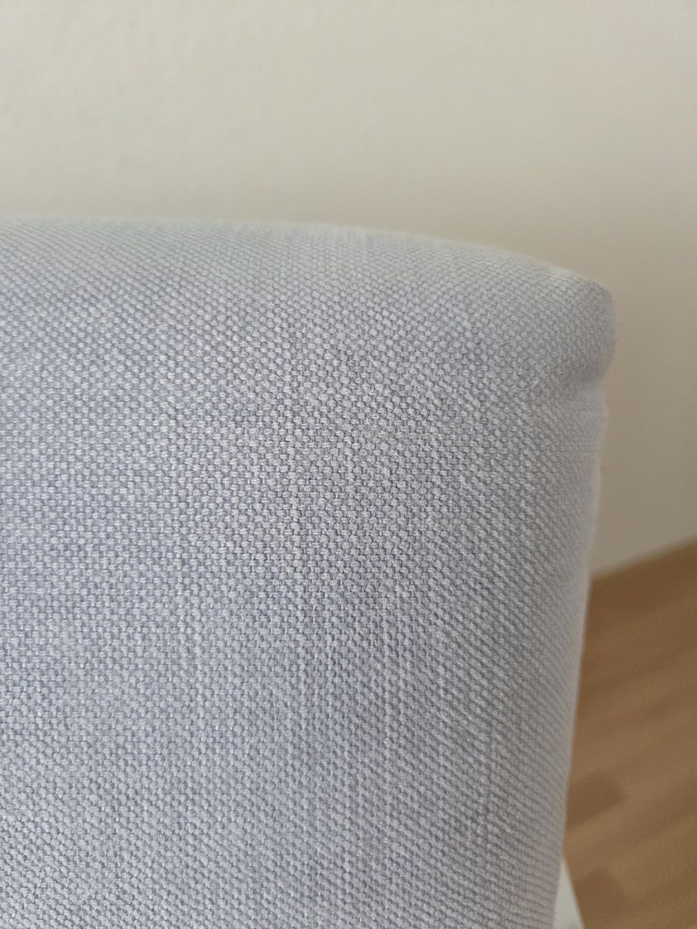 Poltrone: arm chair light blue – Usato da Zug venduto da Bibibo 3