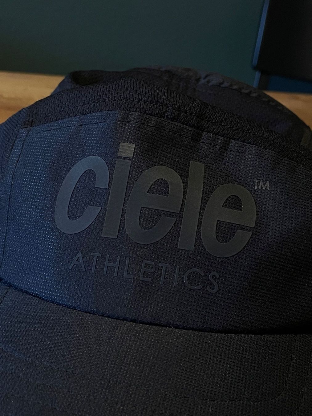 Copricapi, berretti & cappellini: Ciele - Cap (running) – Nuovo e nell'imballaggio originale da Bern venduto da josuone 1