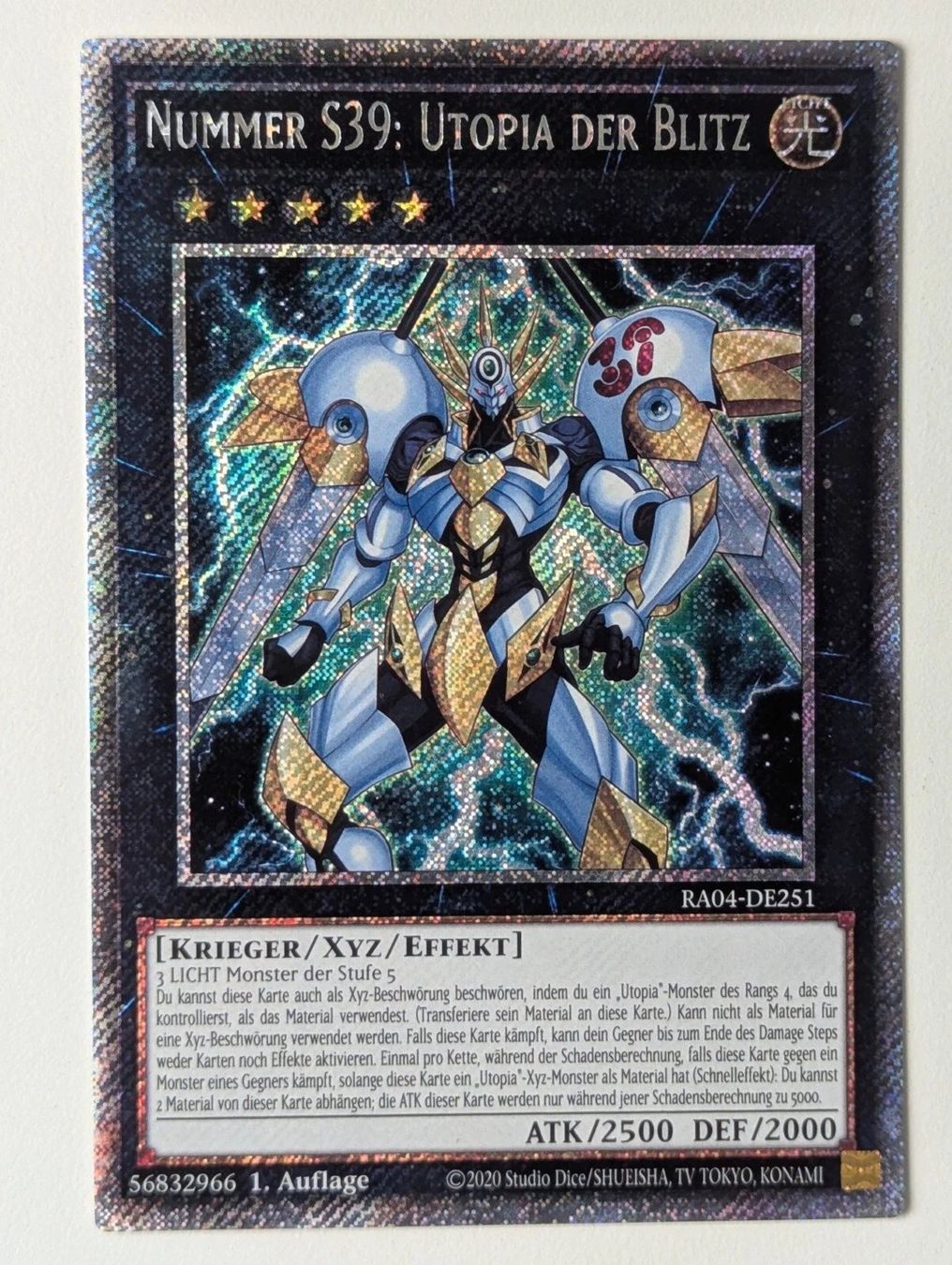 Yugioh Carte collezionabili: Yugioh Nummer S39: Utopia der Blitz RA04-DE251 Platinum Secr – Nuovo e nell'imballaggio originale da Chur venduto da -NewERA-