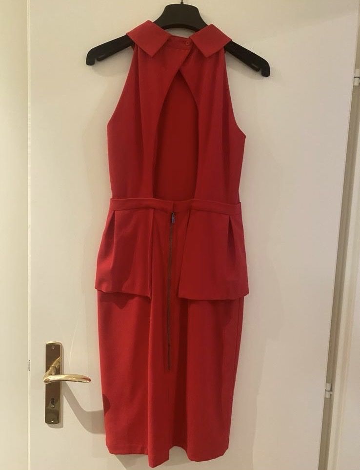 Vestiti: Robe rouge BCBGMAXAZRIA – Usato da Genève venduto da AlBE909 1