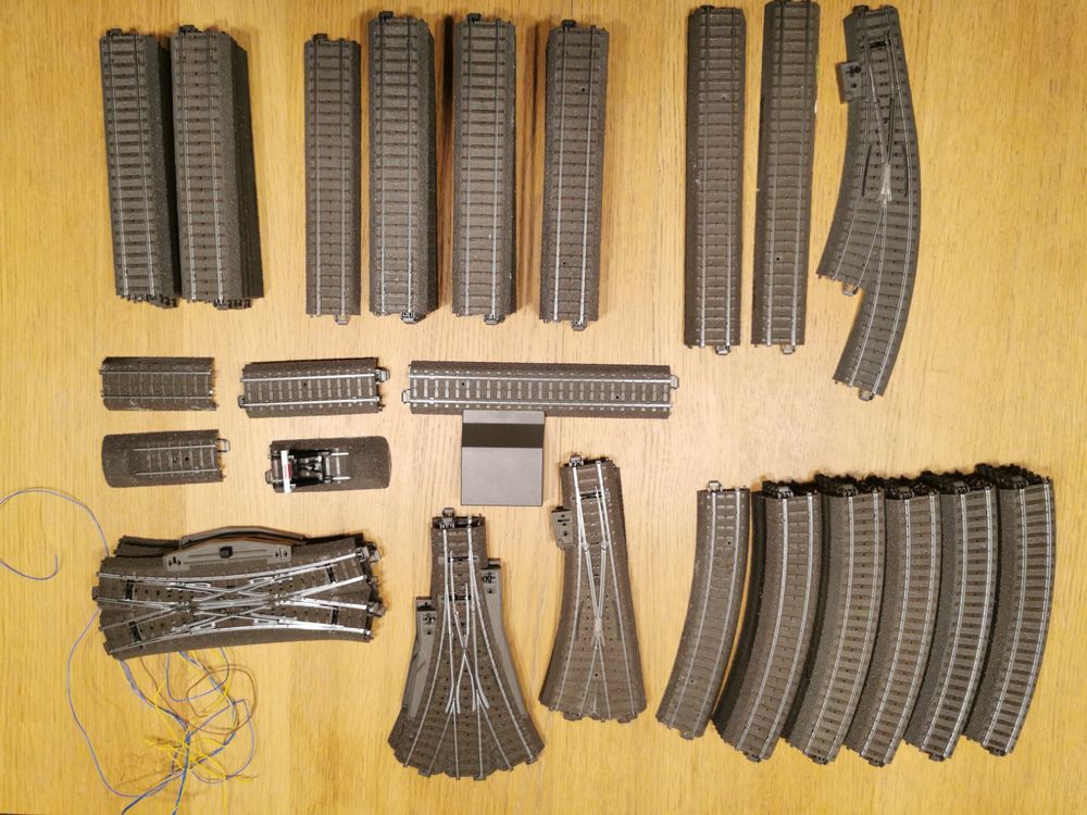 Märklin H0 - Rails - Voie de rail C numérique avec voie de