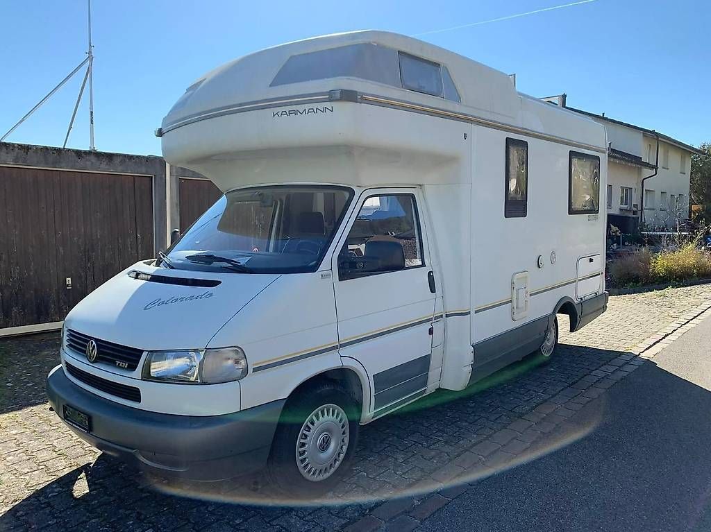 Veicoli da campeggio: Karmann VW T4 Colorado Wohnmobil – Usato da Adlikon venduto da RiD94