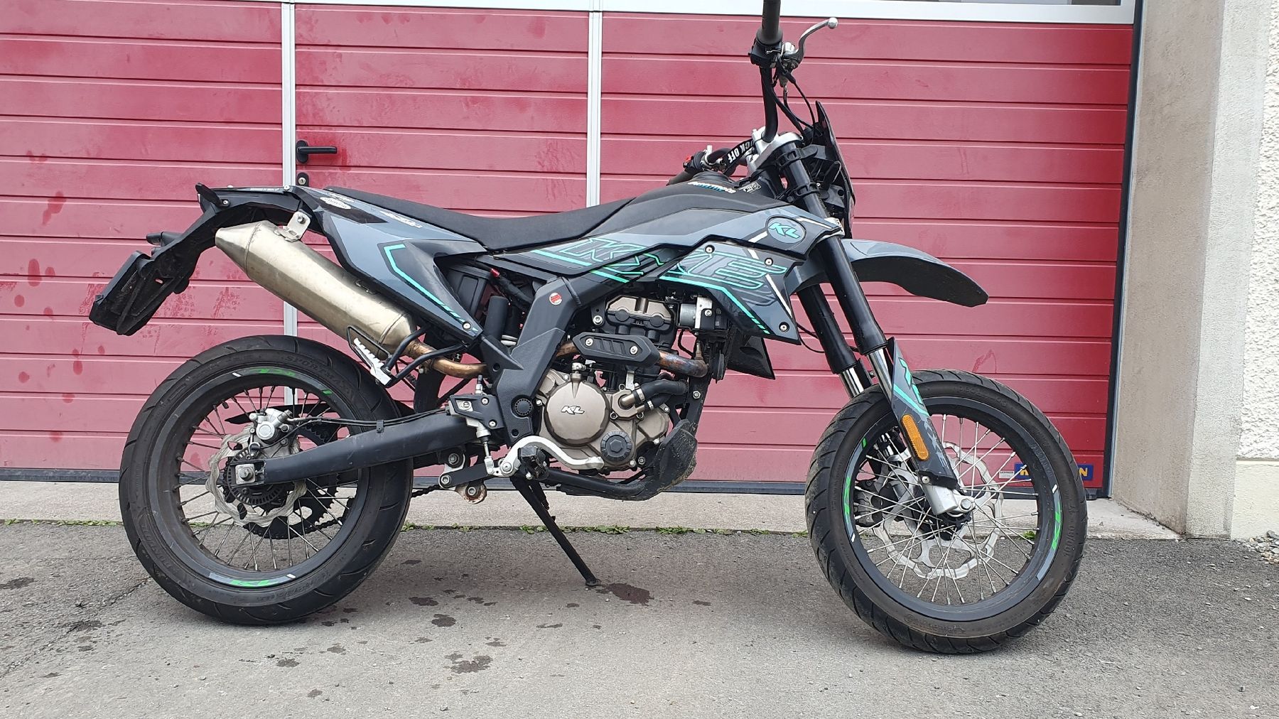 Strasse: Kl Kxe 125ccm Supermoto  – Gebraucht aus Wald Ar von and_hd2f 2
