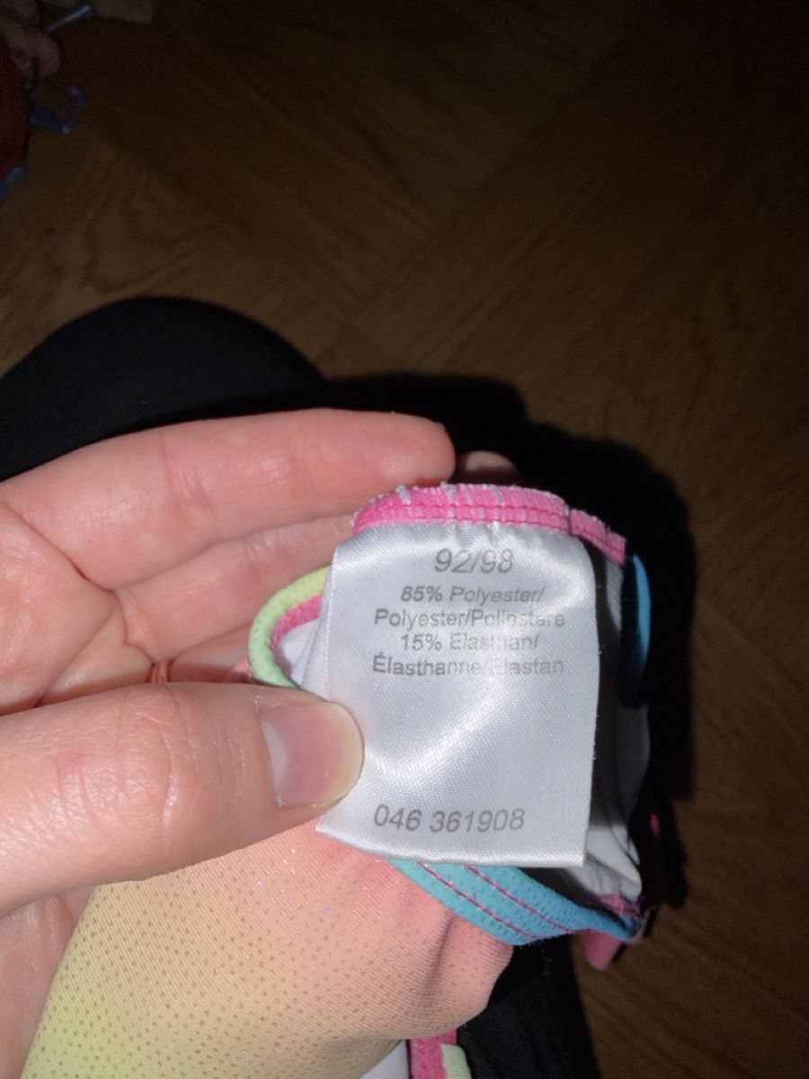 Maillots de bain: Badeanzug 92/98 – D'occasion à Embrach par Natalie123. 1