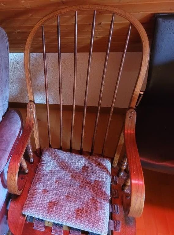 Sessel: Beau Fauteuil en bois basculant – Gebraucht aus St-Imier von Dany206 1