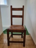 8 sedie in legno e vero cuoio