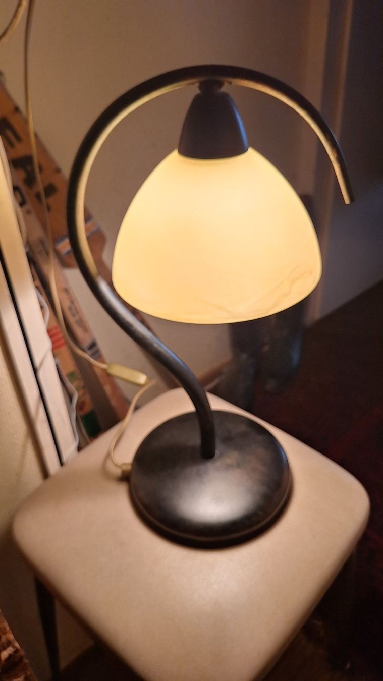 Lampes: Vintage Tischlampe, Nachttischlampe – D'occasion à Weinfelden par JoeBaer 6