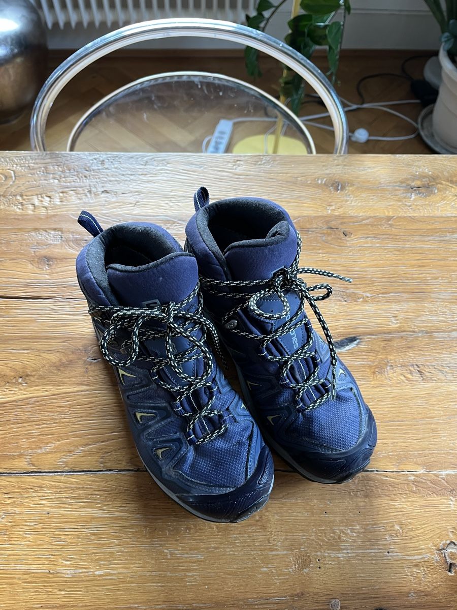 Salomon Damenschuhe: Chaussures randonnées Salomon – Gebraucht aus Pully von lunalaro 1