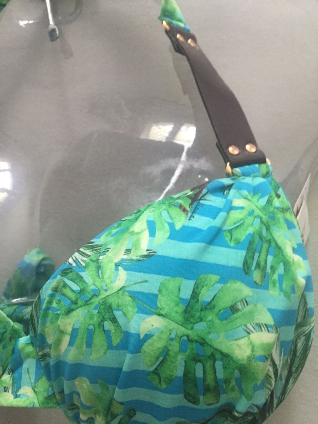 Badekleider & Bikinis: Schöner Bras.spezieller Qualität Bikini – Neu und originalverpackt aus Zell  ZH von maria0100 8