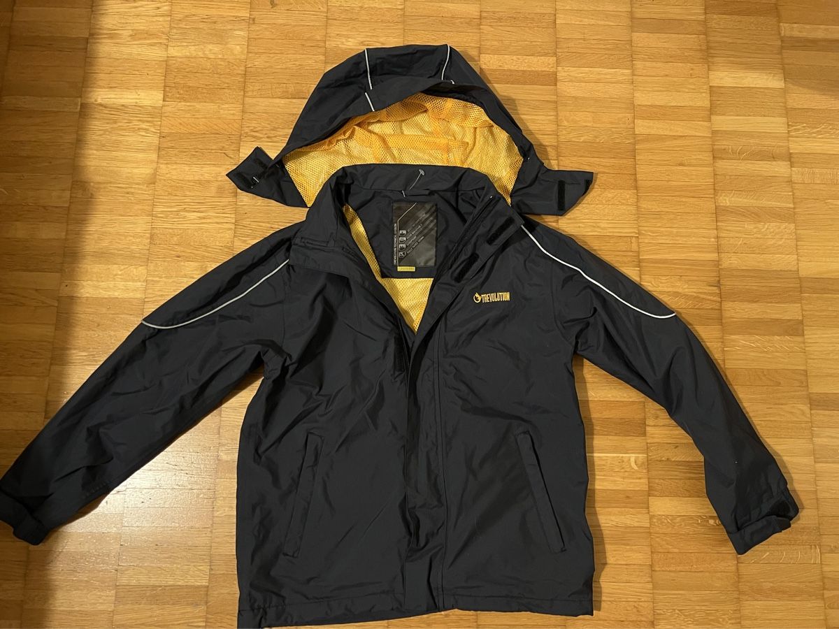 Trevolution Giacche: Trevolution Jacke Neu Gr. 140 – Nuovo (secondo la descrizione) da Wetzikon ZH venduto da Arber2021