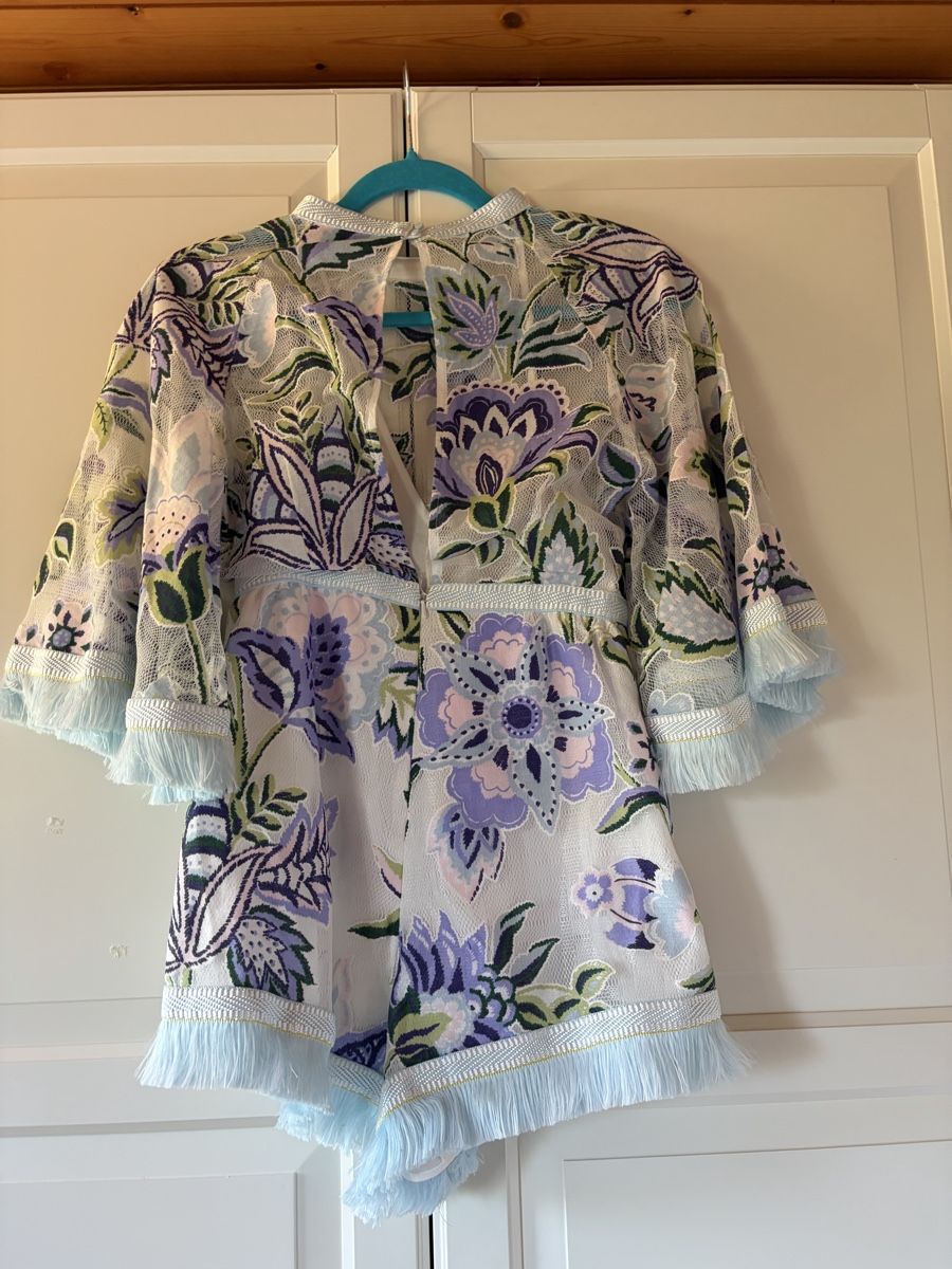 Tute: Alice McCall Floral Romper  – Usato da St.Josefen venduto da lop_lh8d 3