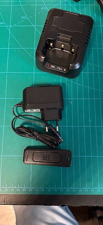 Funktechnik: Cb Handfunkgerät TTI Set + – Gebraucht aus volketswil von visitor01 3