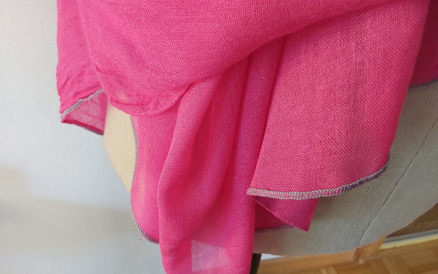 Foulards & écharpes: Tuch Schal pink – Neuf (Voir description) à Köniz par scopello12 2