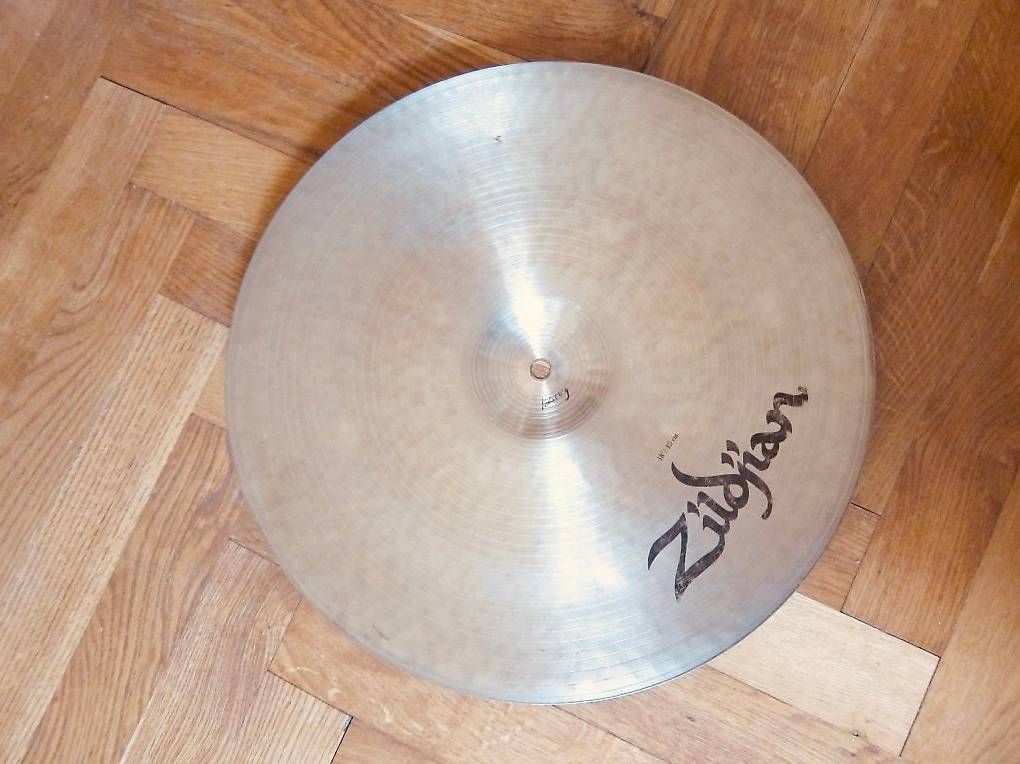 Zildjian Instruments de musique: Cymbale Zildian Kerope 18" – D'occasion à Genève par sylvainfou 2