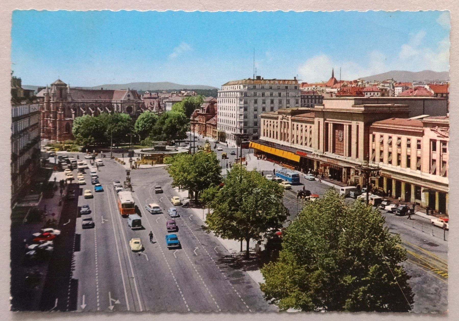 Cartoline postali: Genève, Place et Gare de Cornavin – Usato da Fétigny venduto da Billy2miny
