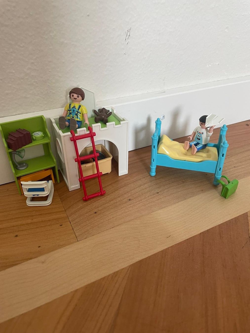 Playmobil Giocattoli: playmobil_Kinderzimmer – Usato da Kilchberg ZH venduto da marenf