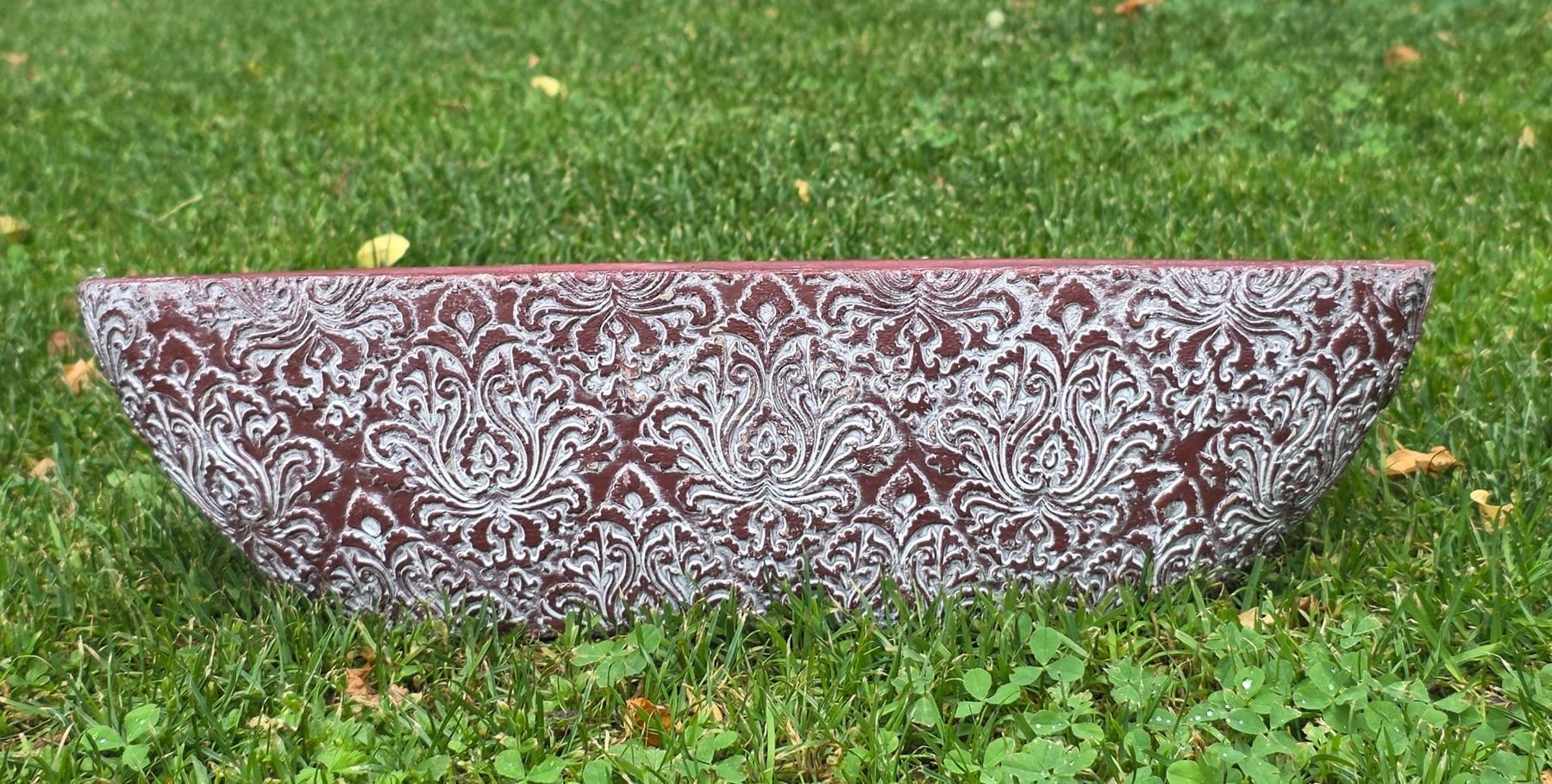 Vase & Récipients: Schöne Blumenvase oval rot mit Muster  – D'occasion à Rheinsulz par Dred 5
