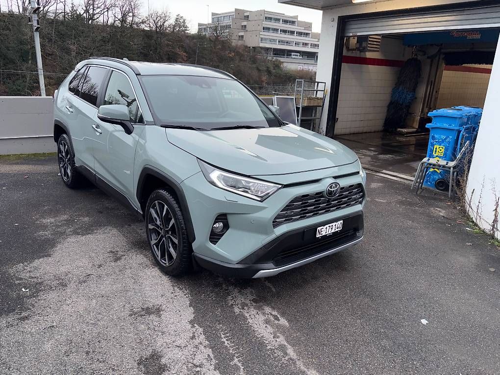 Automobili: Toyota 2.0i VMa Premium MdS – Usato da Neuchâtel venduto da gue_5nn9 4
