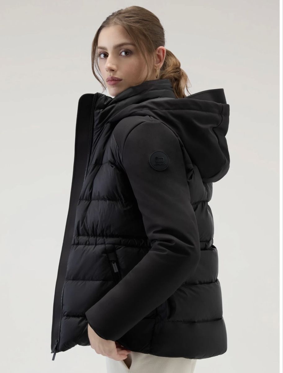 Woolrich Giacche: Schwarze Woolrich Jacke – Nuovo (secondo la descrizione) da zürich venduto da cuc_m2xr 2