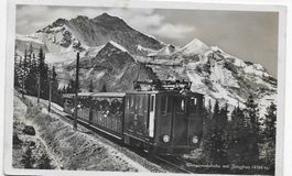 Wengernalpbahn mit Jungfrau