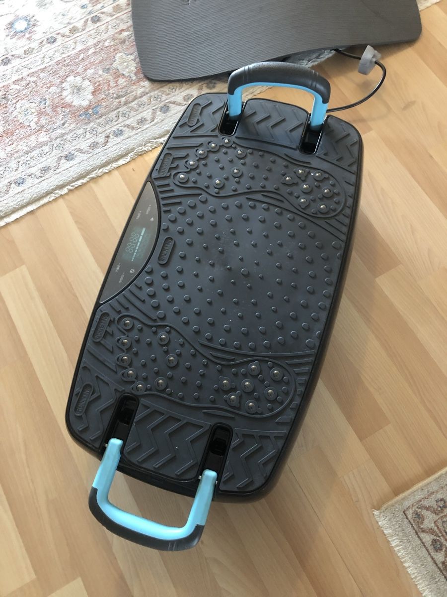 Hometrainer: Vibrationsplatte – Usato da Rheinfelden venduto da zilif01 1