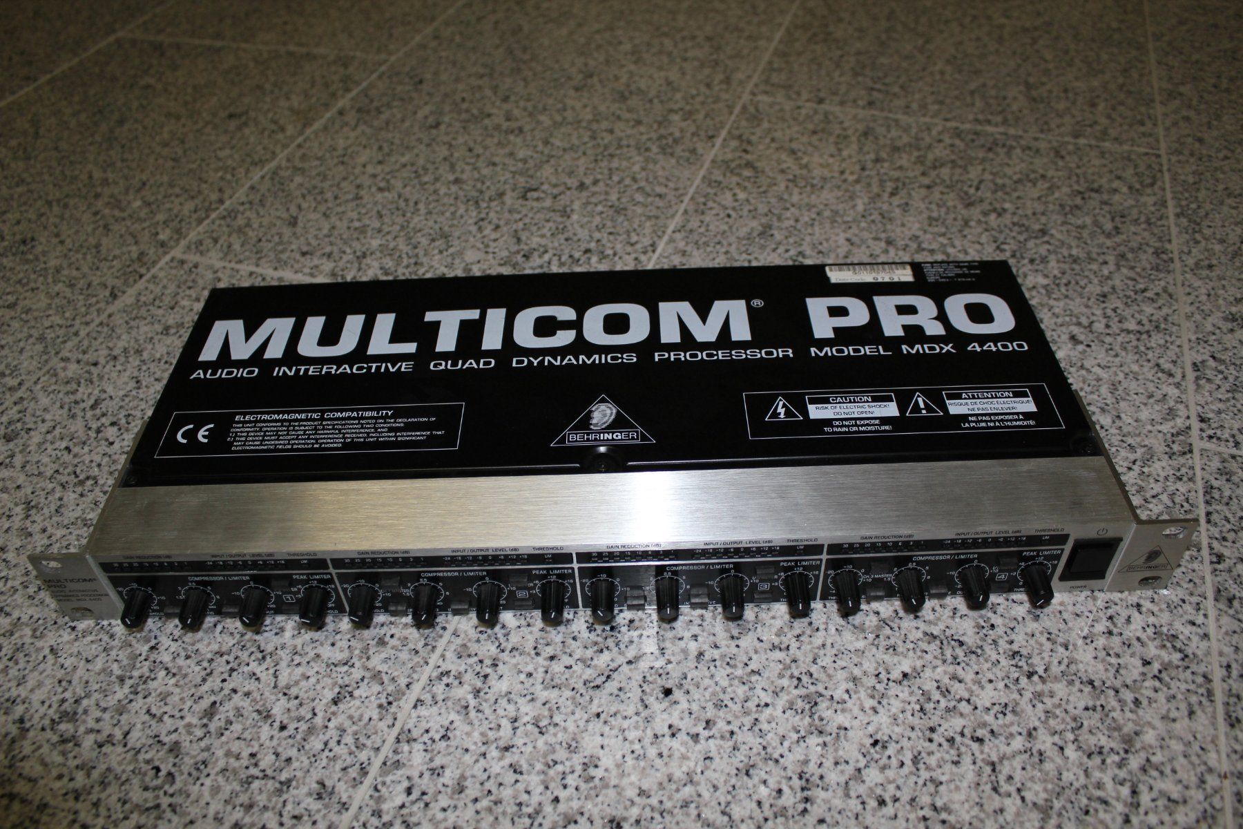 Behringer Egaliseurs: Behringer Multicom Pro MDX4400 – D'occasion à Erlenbach ZH par ultraSale