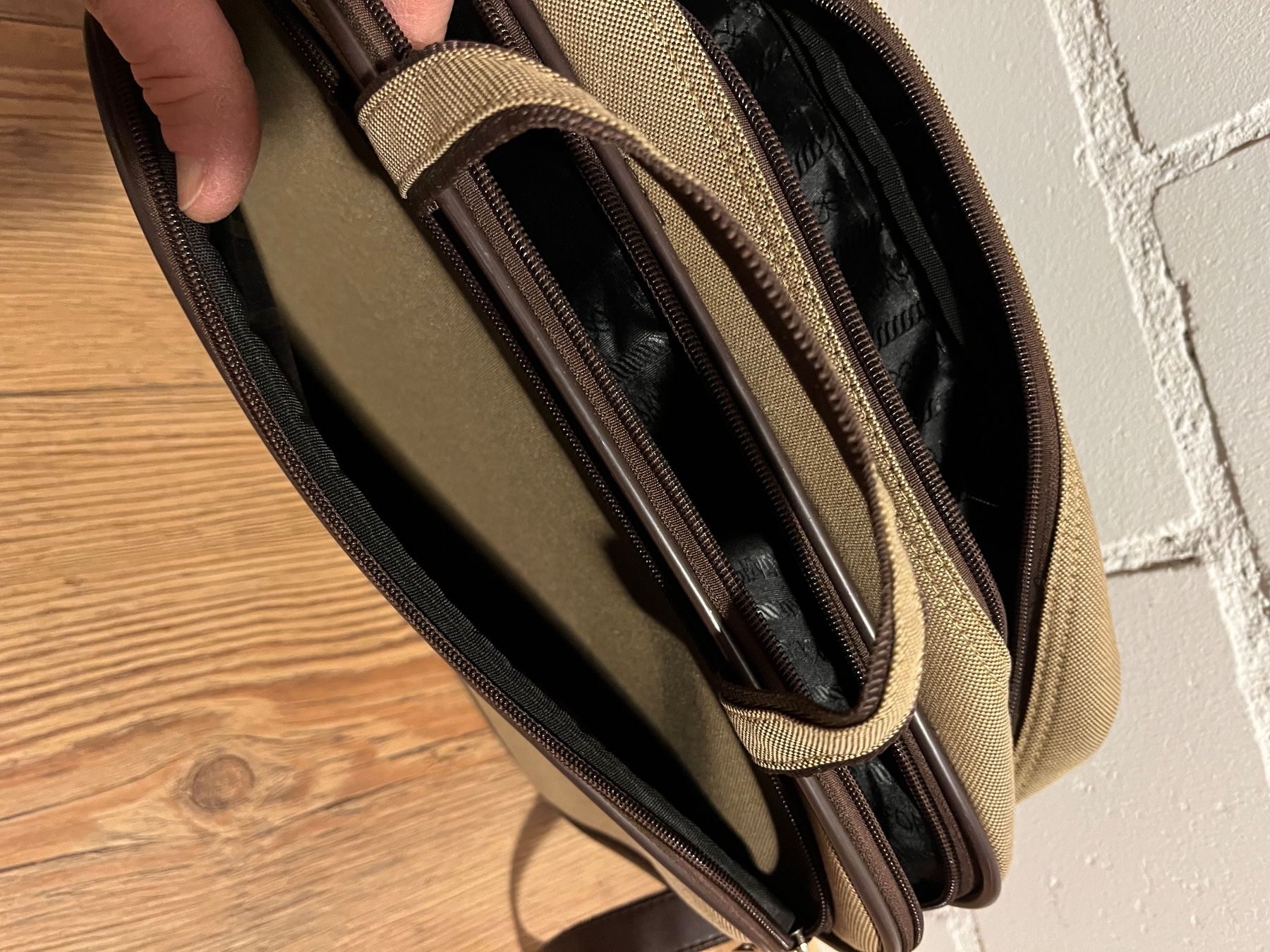 Borse: Vintage Reisetasche Umhängetasche – Usato da Zürich venduto da olivier0310 9