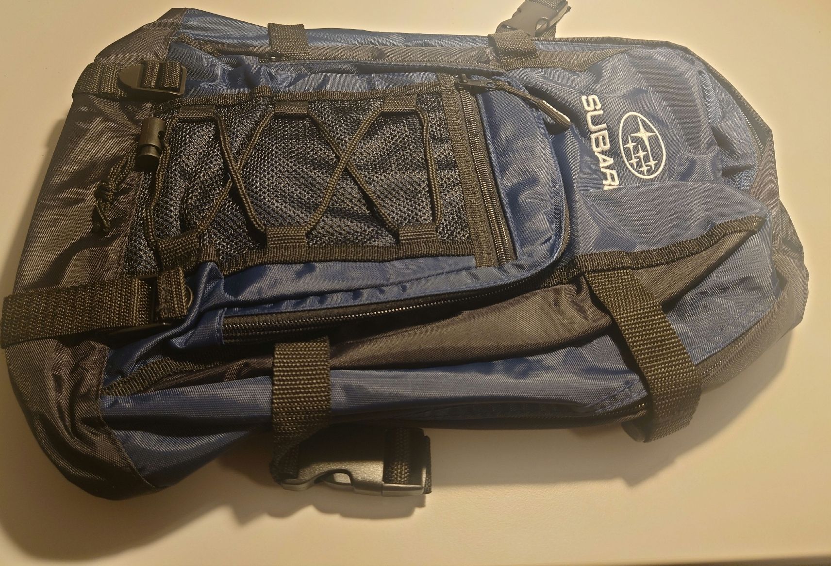 Rucksäcke: Cooler Subaru Rucksack komplett neu – Neu und originalverpackt aus Fraubrunnen von PlueschPanda
