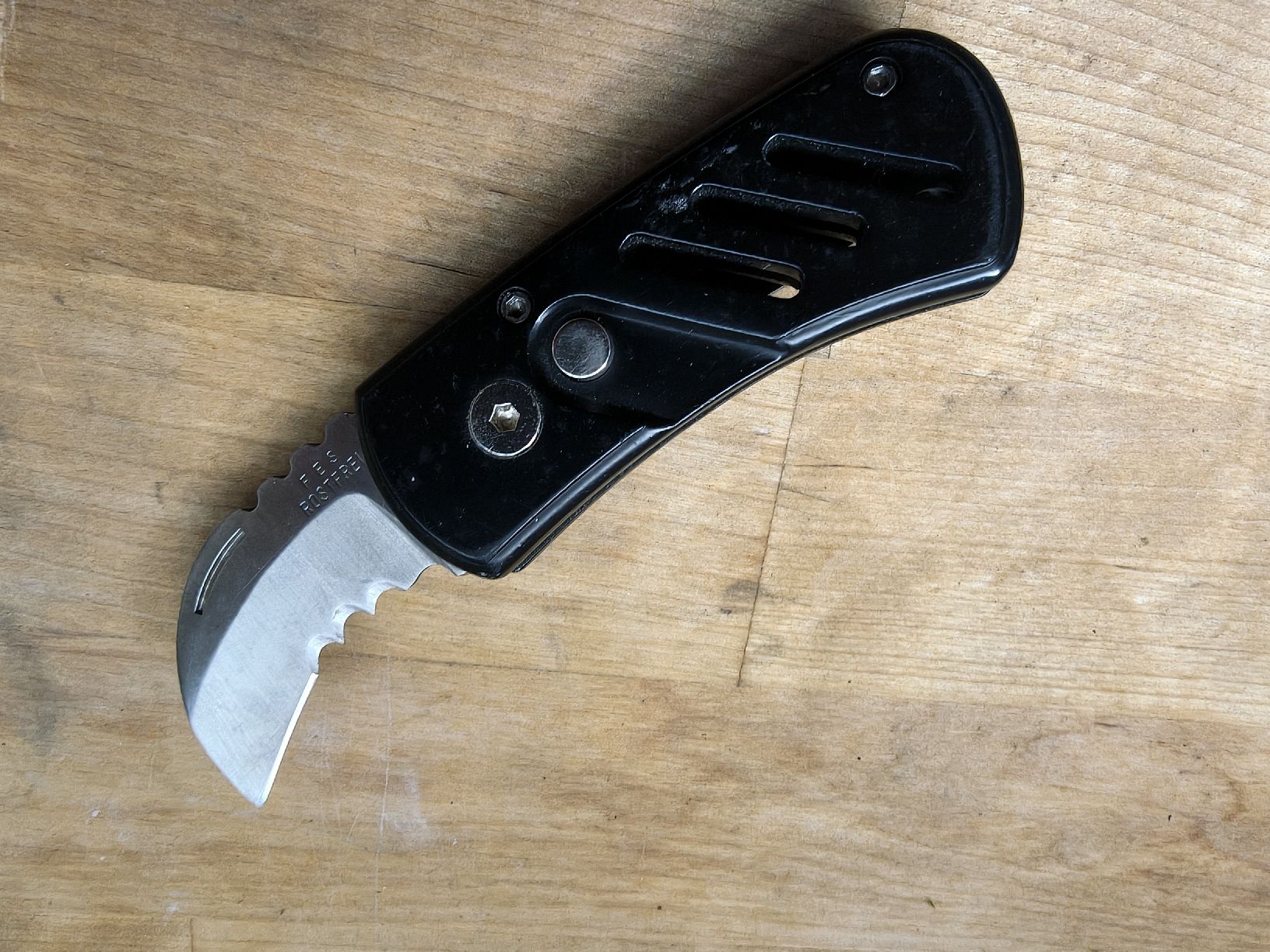 Coltelli tascabile: Schnappmesser – Usato da Villars-sur-Glâne venduto da vaskoz86