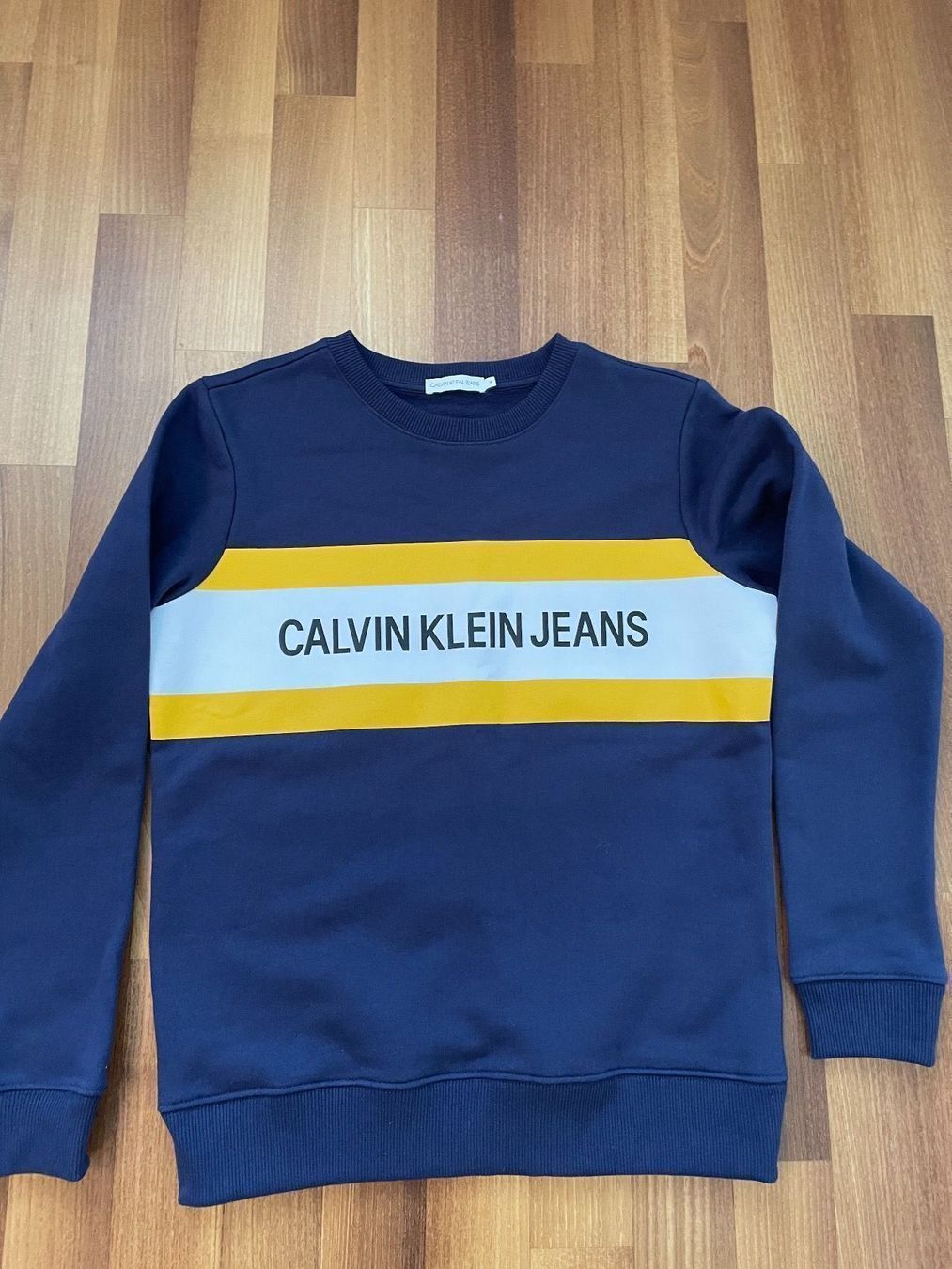 Calvin Klein Camicie, T-shirt & Polo: New Calvin Klein Jeans Bluse / 14j – Nuovo (secondo la descrizione) da Zug venduto da dmjtita