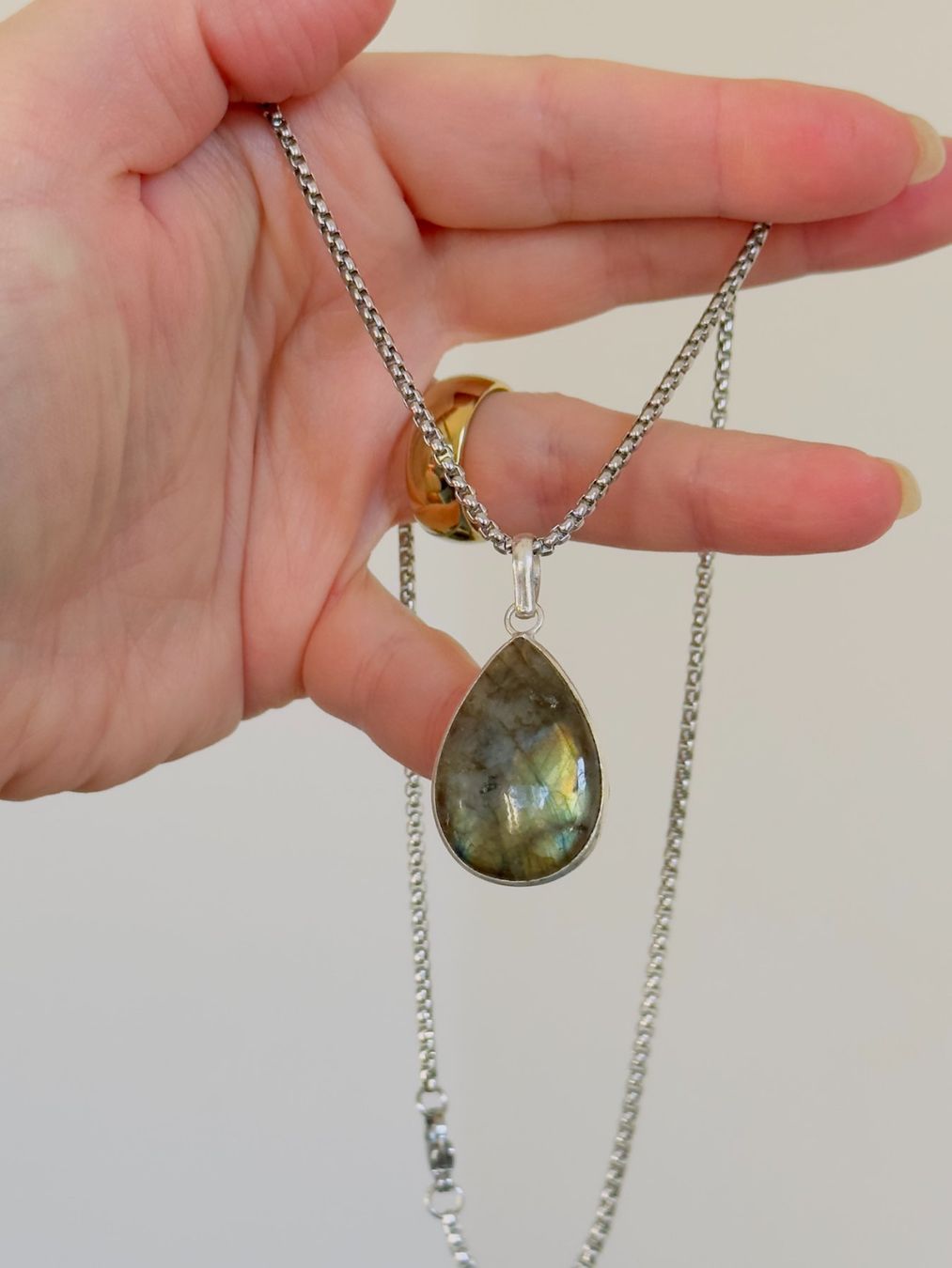 Catenine: Fashionable labradorite necklace – Nuovo e nell'imballaggio originale da Genève venduto da AGBERG 7