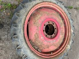 Räder 9.5-36 8 Loch 275mm Deutz, Fendt, ect