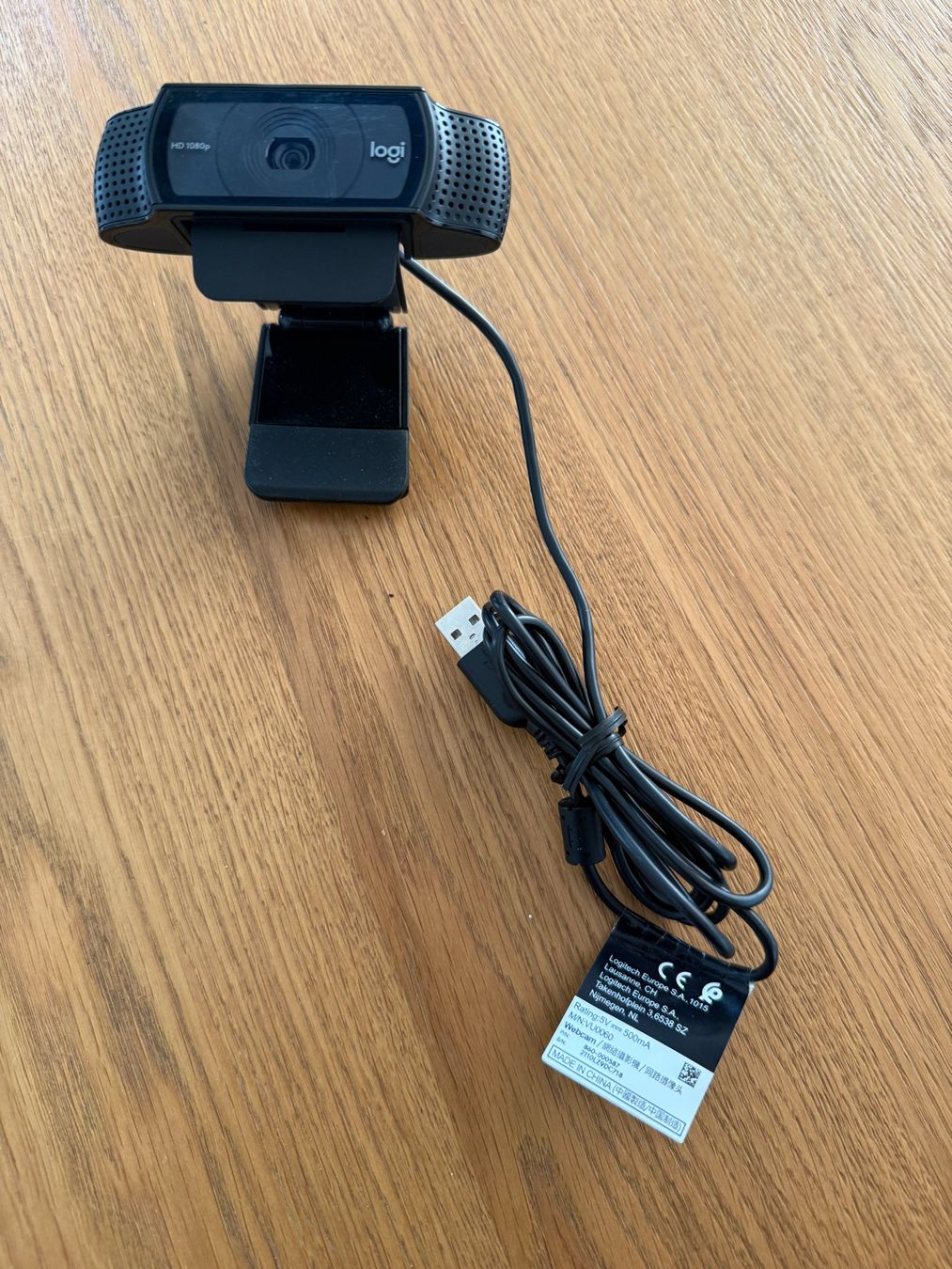 Logitech Webcams: Logitech HD Pro Webcam C920 – D'occasion à Founex par MaevaMatahi 2