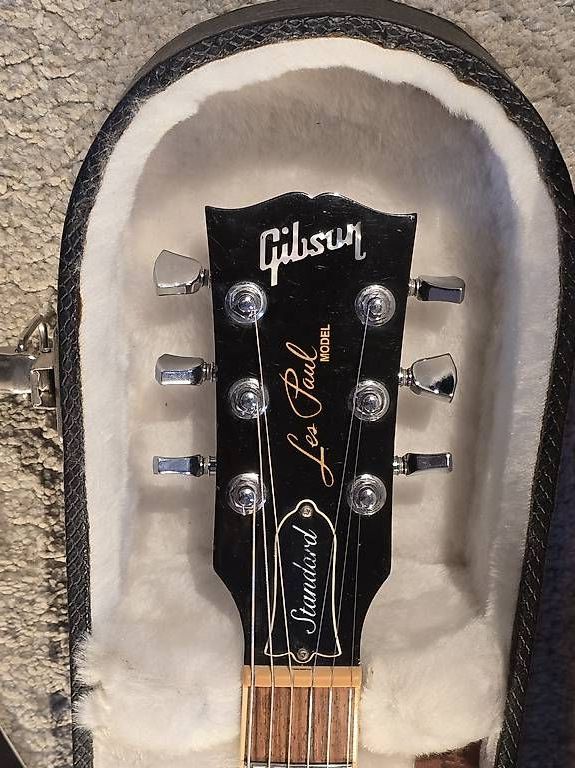 Gibson Strumenti musicali: Gibson Les Paul Standard 2010 – Usato da Russikon venduto da SchenkB 2