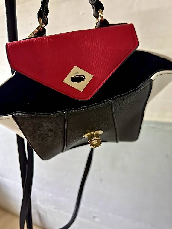 Altro in  Abbigliamento & Accessori: Borsa a tracolla – Nuovo e nell'imballaggio originale da Pregassona venduto da mar_2jjh 1